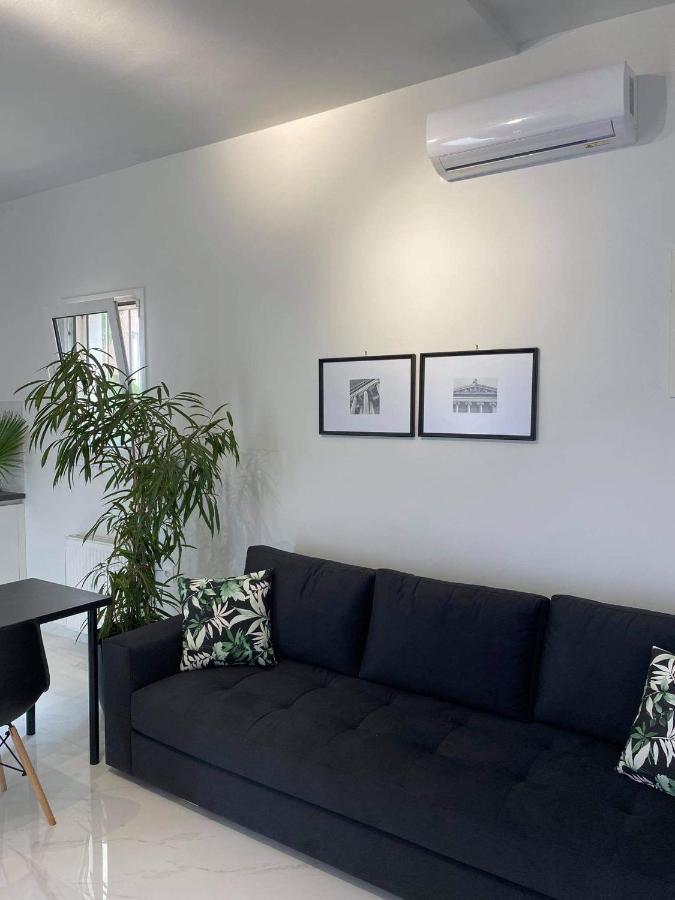Ferienwohnung Oikoi II Koropi Exterior foto